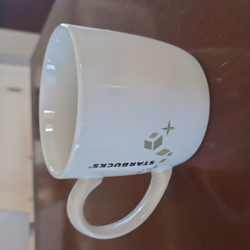 Starbucks 2013 Starbucks Holiday Mug - Picture 4 of 6